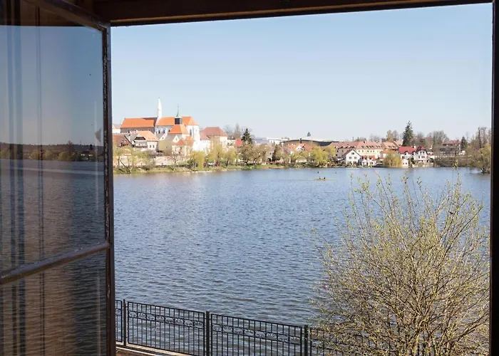 Setkova * Jindřichŭv Hradec